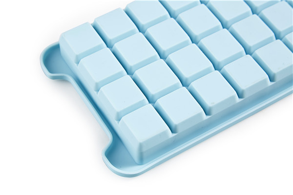 Bac à glaçons en silicone personnalisé